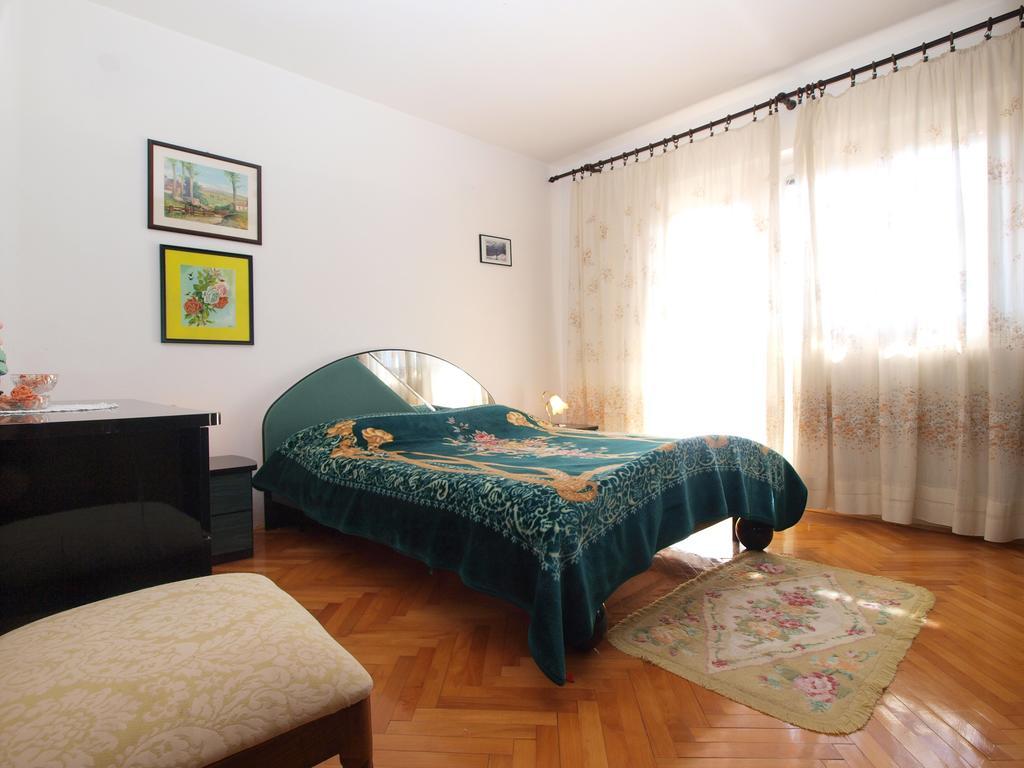 Apartment Luisa 1437 Peruški Exterior foto
